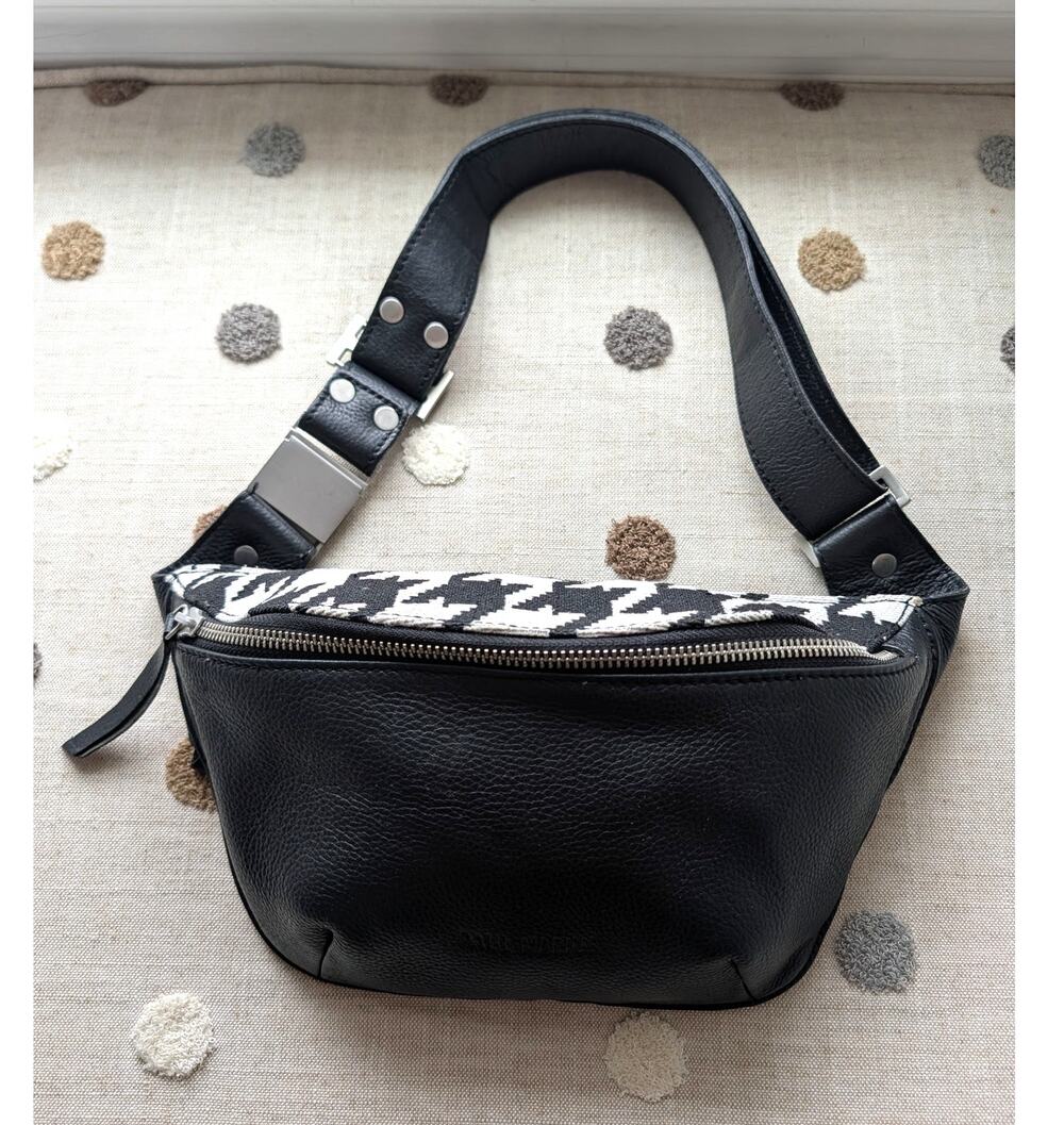 PAUL MARIUS PAUL MARIUS LaBanane Allure Belt Bag | Black Leather & Houndstooth